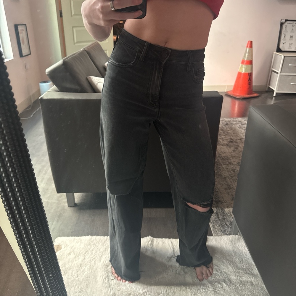 Women's Black Distressed Jeans